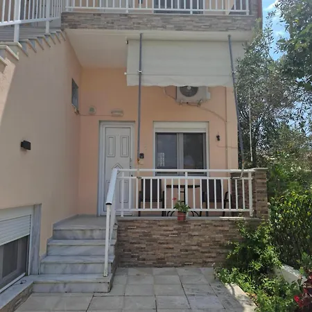 Апартаменты Polis' House *