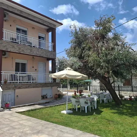 Апартаменты Polis' House