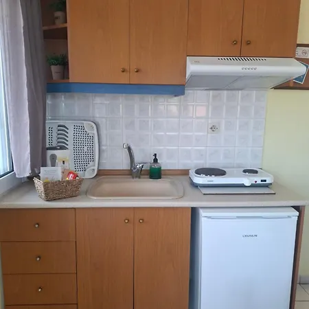 Polis' House Врасна