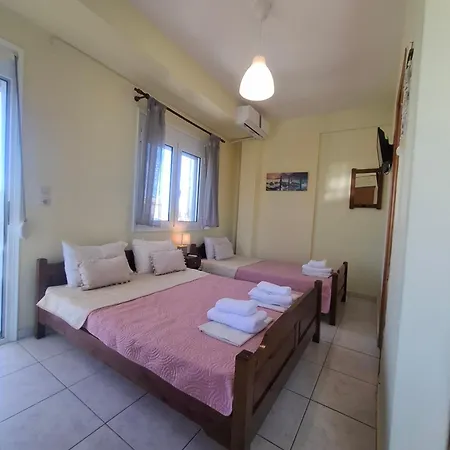 Апартаменты Polis' House *